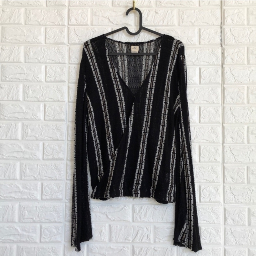 O'Neill Striped Sheer Knit Sweater | Medium | Black White Cream